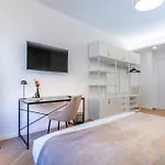 Cyprus - Roma's Delightful Apartamento *